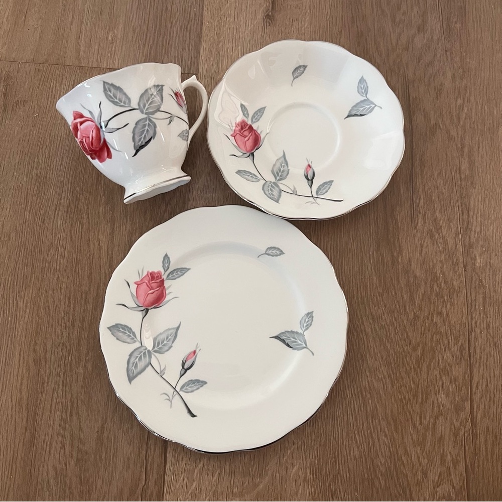 1945 Royal Albert Trent Rose Bone‎ China Tea Cup, Saucer & Plate Bone China Trio